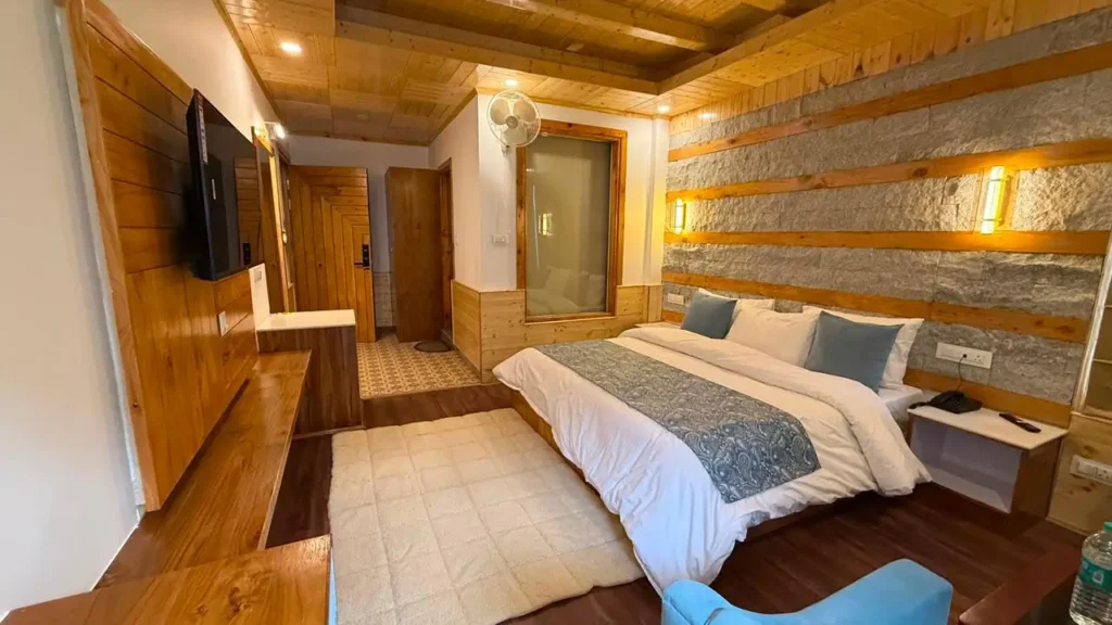 Deluxe Room at The Rudra Grand in Manali